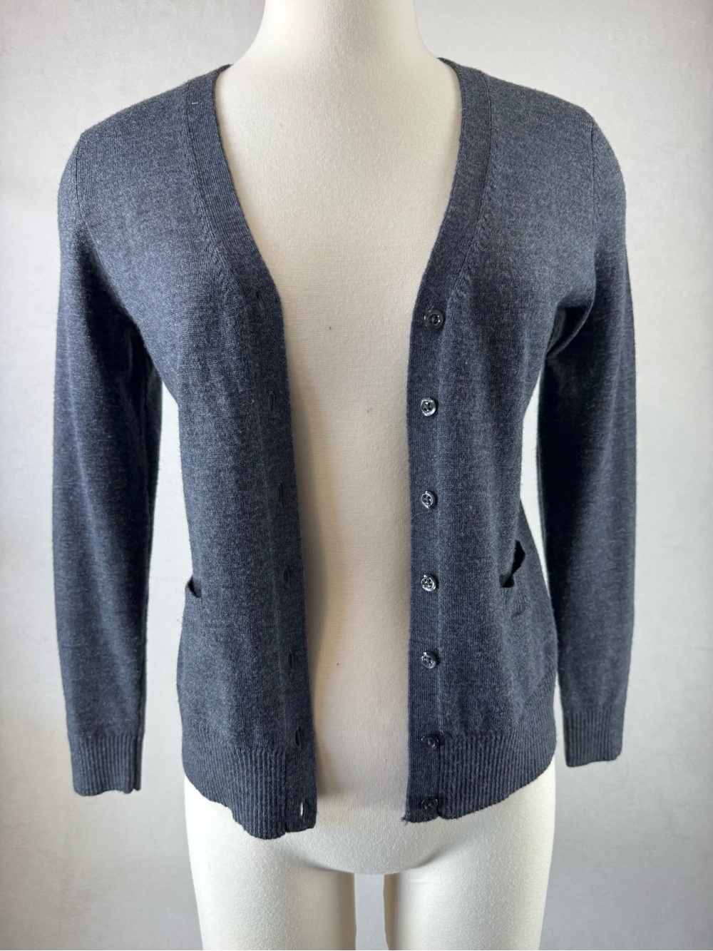 Lord & Taylor Dark Charcoal Button-Front V-Neck Merino Wool Cardigan XSP